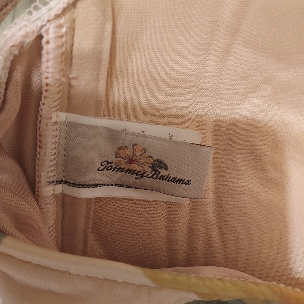 Ladies Tommy Bahama one piece swimsuit, size 10 - Picture 3 of 4